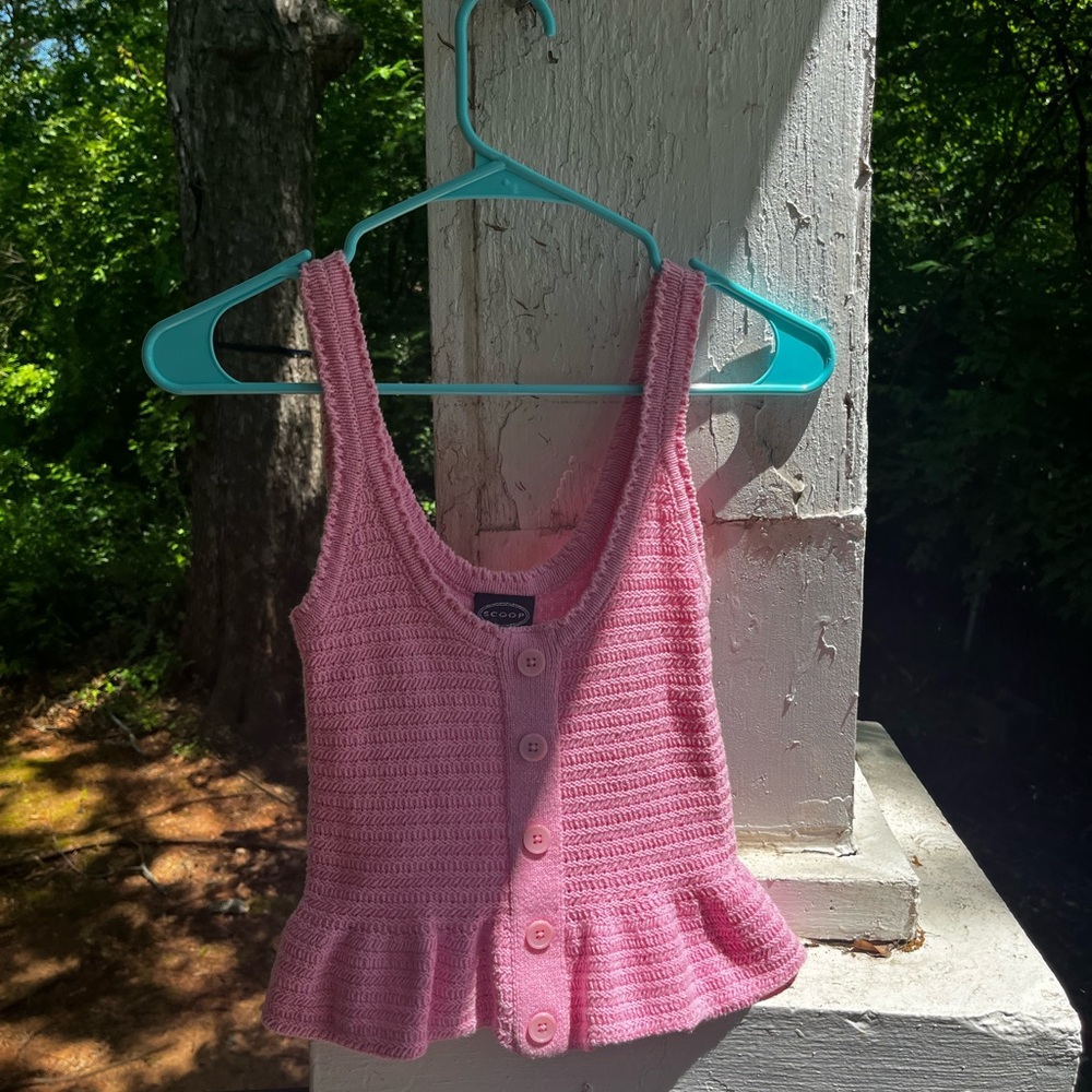 Pink Knitted Tank Top Scoop